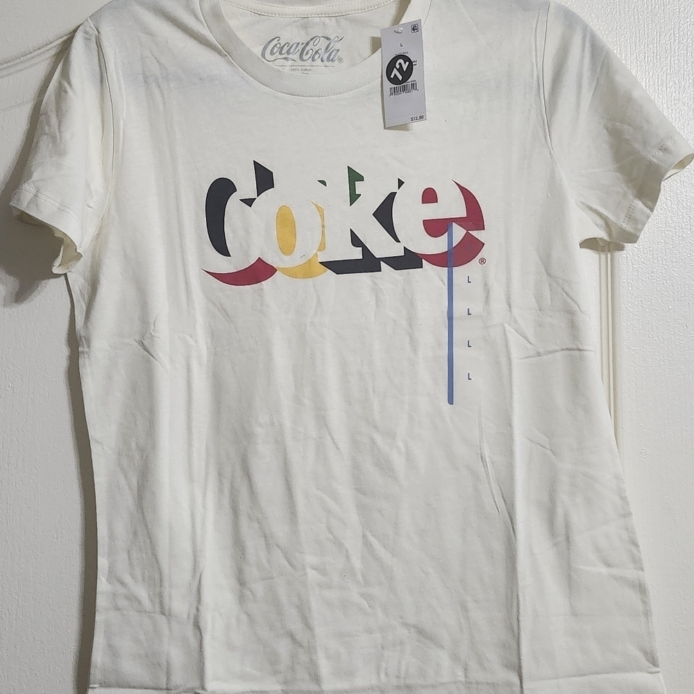 Coca-Cola White Graphic Tee - Picture 4 of 5